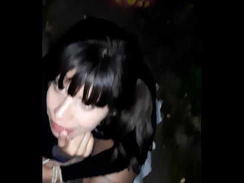 ❤️ Tänaval paisunud peenise vastu kommi eest ❤️❌ Pornovideo at porn et.xxxtophd.ru